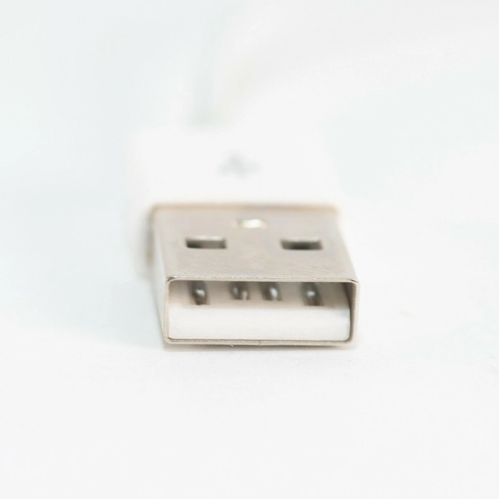10 Generic Lighting to USB-A Cables - Image 5