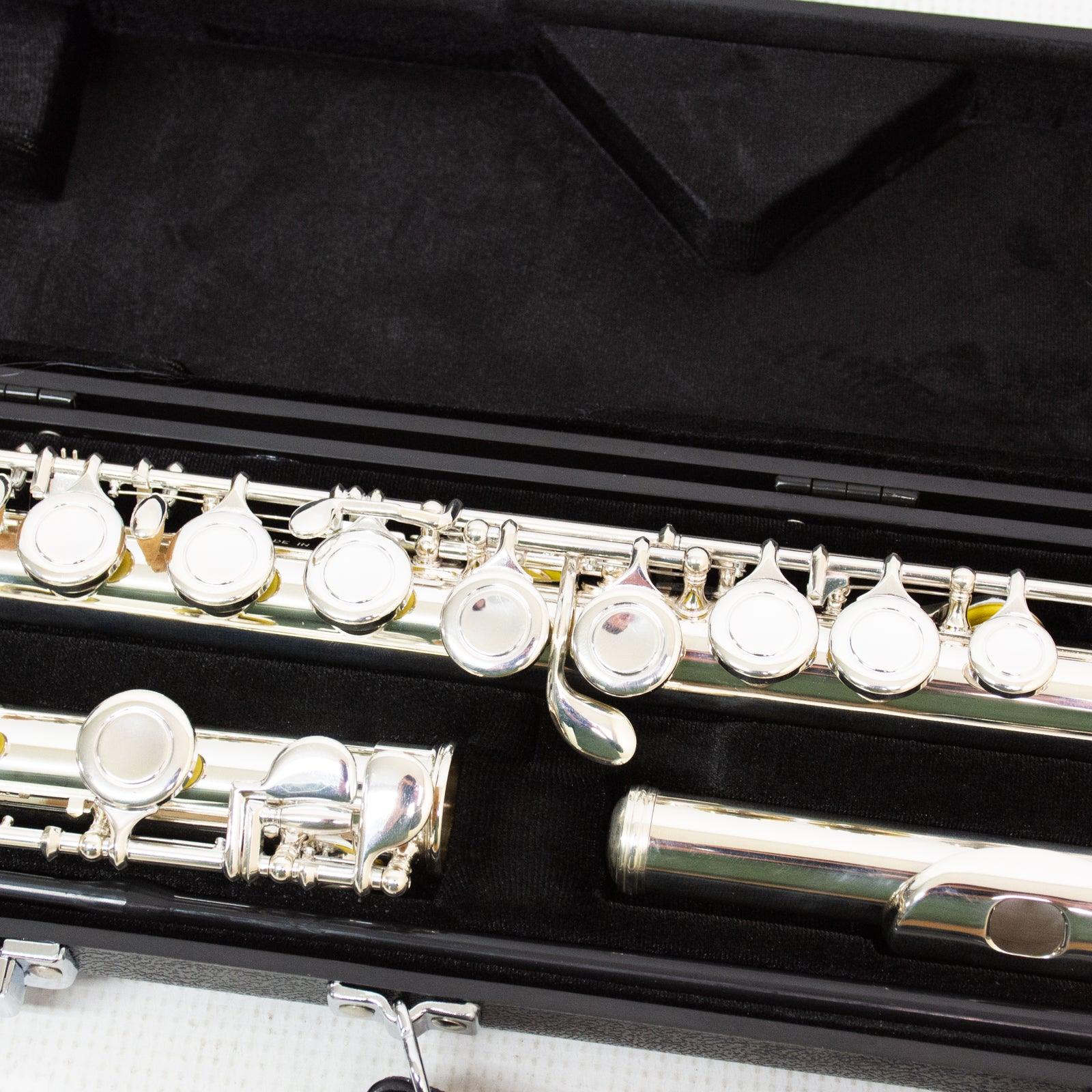 Armstrong AFL201 Flute - Image 10