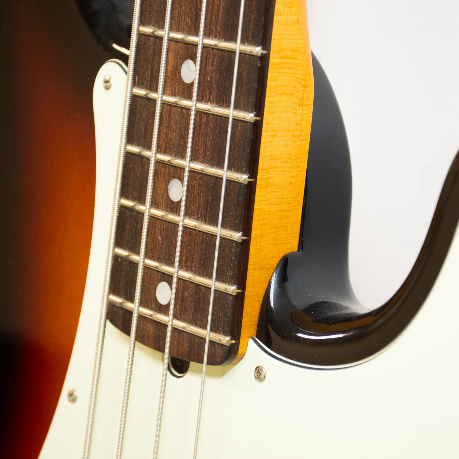 Fender American Ultra P-Bass Sunburst Bass Guitar - 2019 - Image 5
