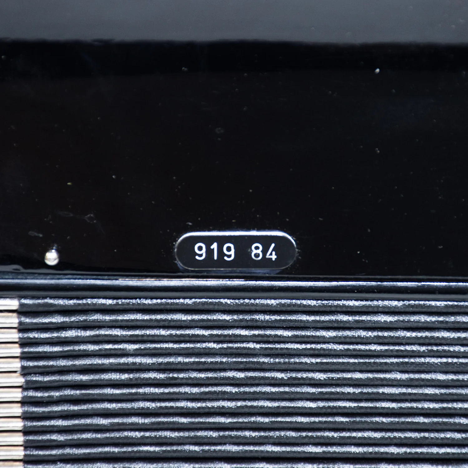 Royal Standard Silvana 2321 Accordion - Image 6