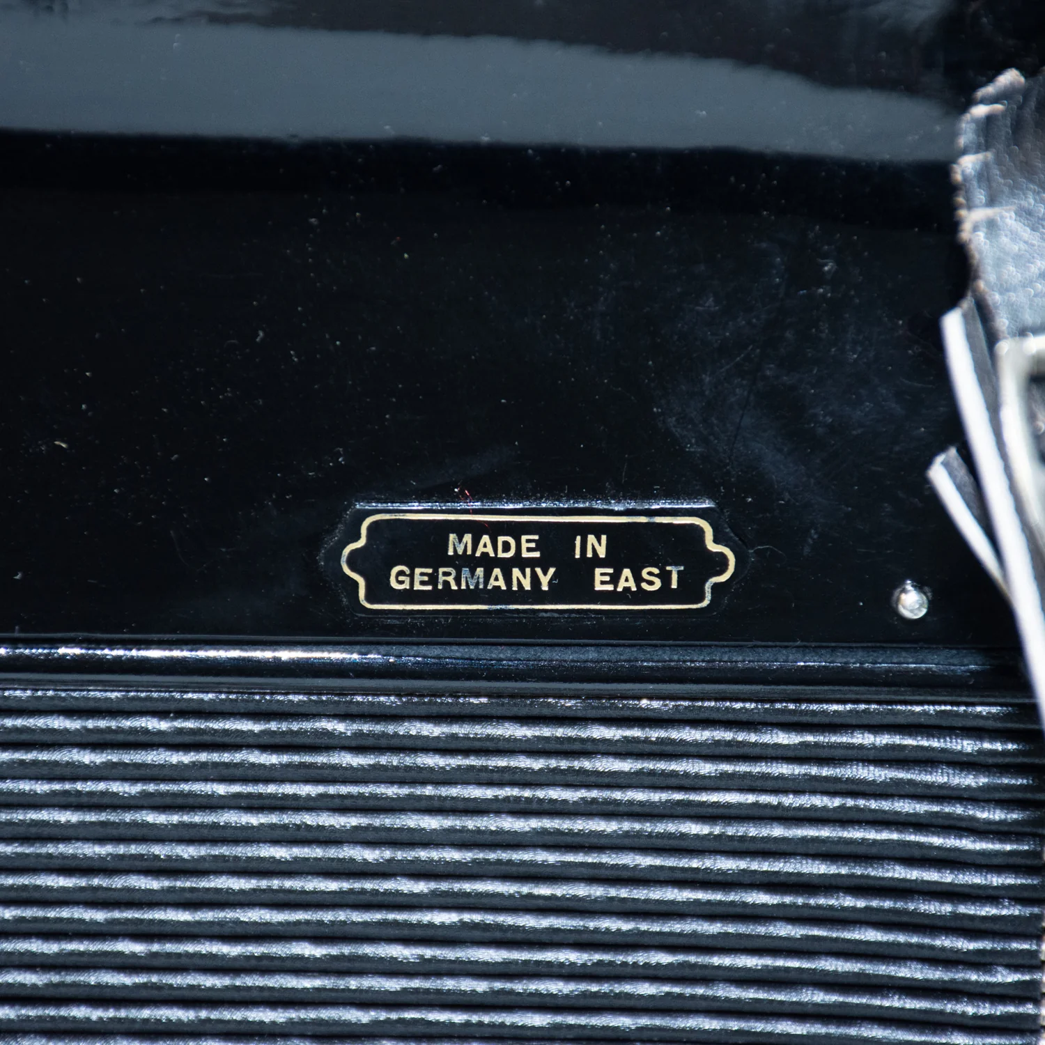 Royal Standard Silvana 2321 Accordion - Image 7